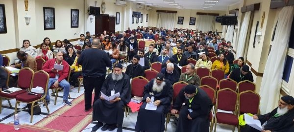 Conférence de l'ESB pour les responsables, les ministres et les jeunes sur la manière d'animer des groupes d'étude biblique